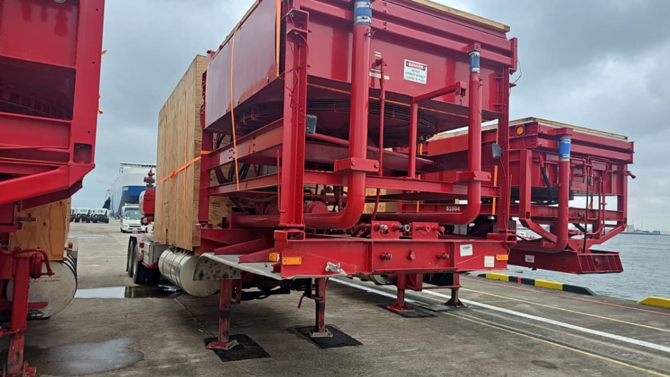 3 UNITS FRAC MACHINES FOB USA - BATAM (VIA SINGAPORE)