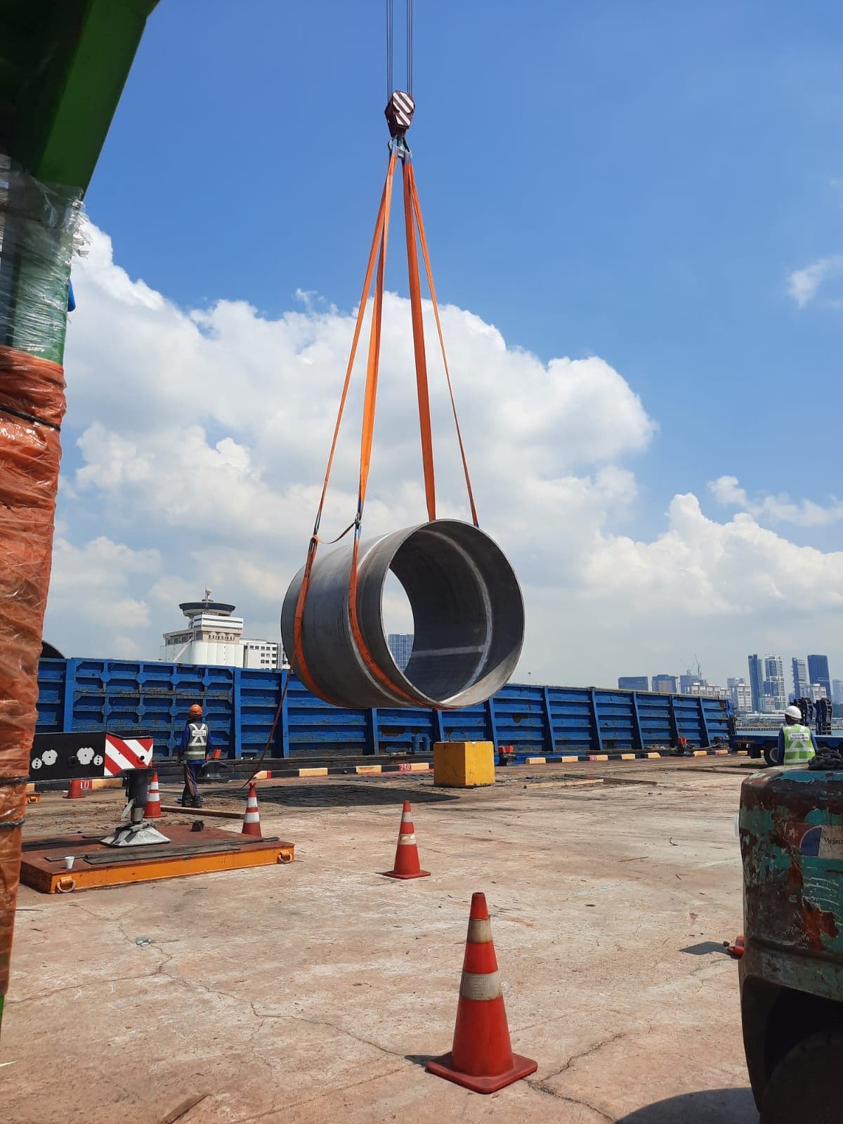 DOOR TO DOOR BIG PIPE BATAM - SINGAPORE