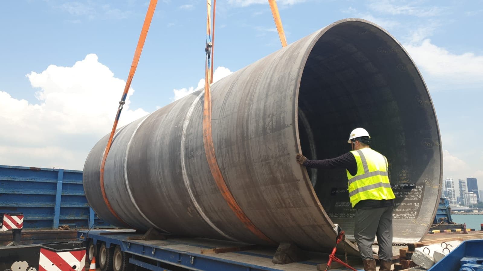 DOOR TO DOOR BIG PIPE BATAM - SINGAPORE